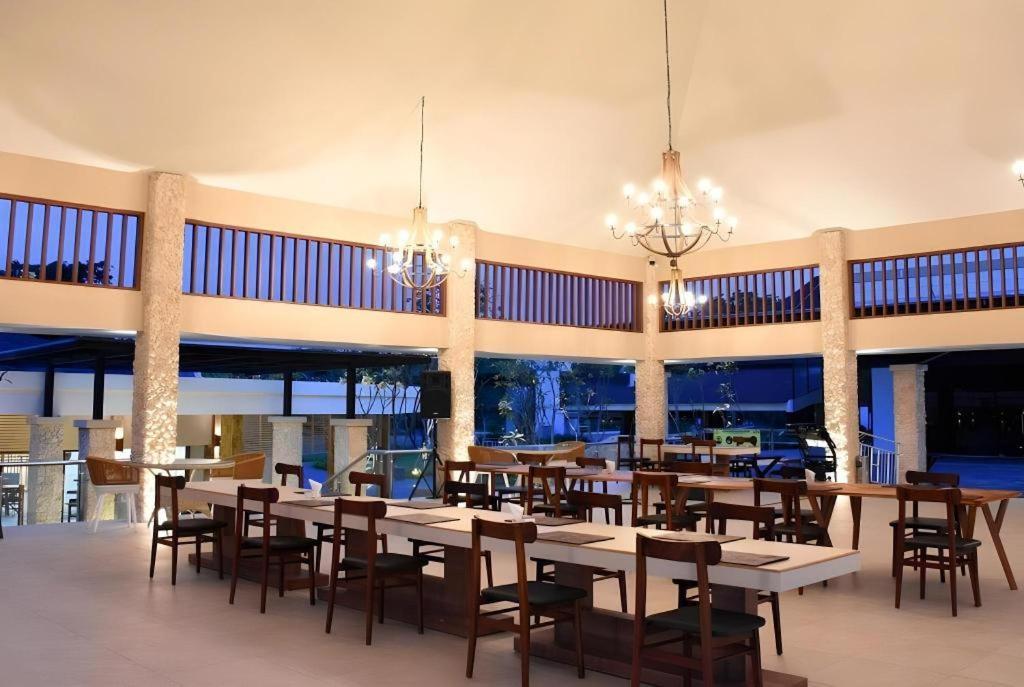 Putri Duyung Ancol Hotell Jakarta Eksteriør bilde