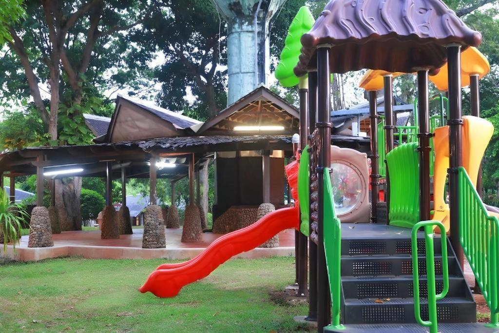 Putri Duyung Ancol Hotell Jakarta Eksteriør bilde